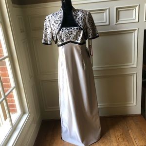 ✨SALE✨ Beige and Black Beaded JS Collections Gown